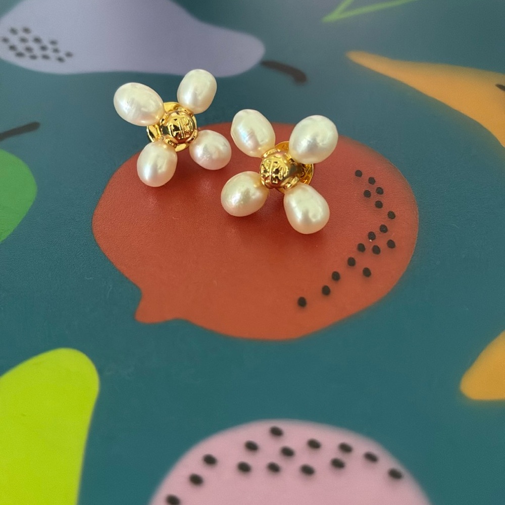 Tory Burch Pearl and Gold Flower Earrings